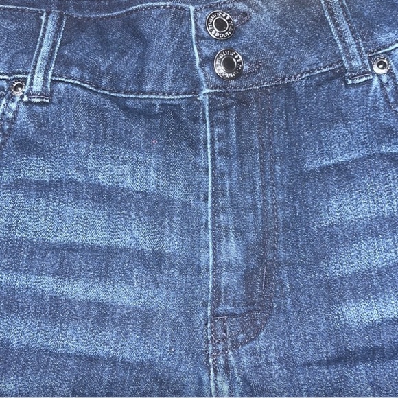 New Maurices jean shorts size 10 - Picture 2 of 9